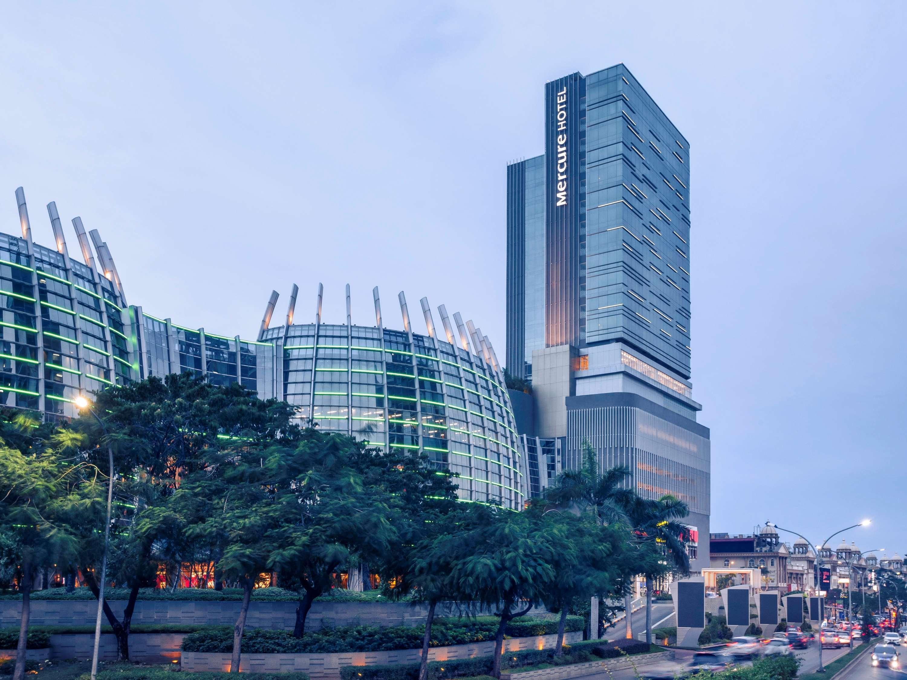 เมอร์เคียว จาการ์ต้า ปันไต อินดะห์ กาปุก์ Hotel จาการ์ตา ภายนอก รูปภาพ