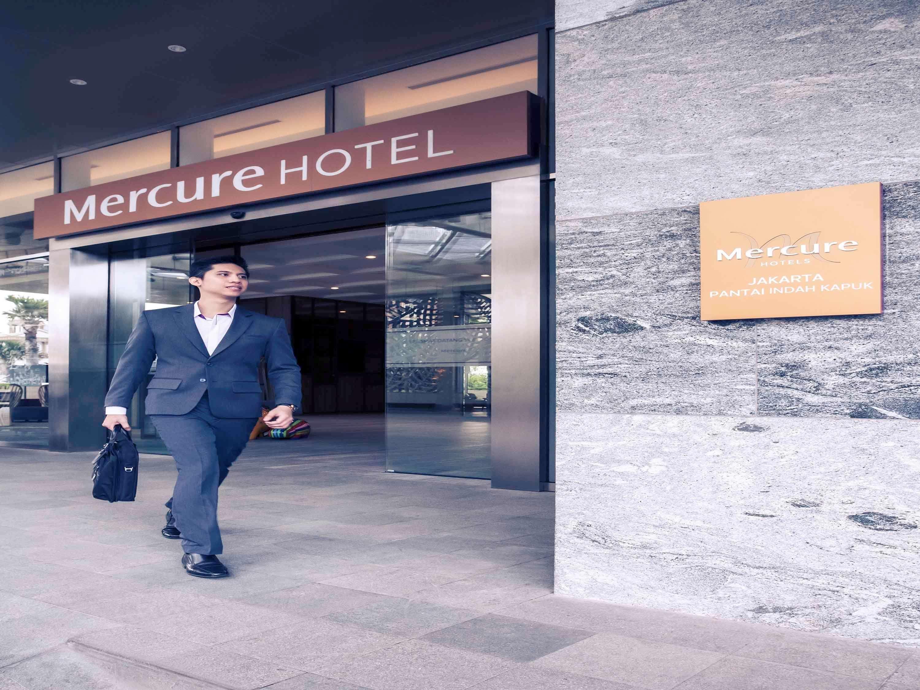 เมอร์เคียว จาการ์ต้า ปันไต อินดะห์ กาปุก์ Hotel จาการ์ตา ภายนอก รูปภาพ